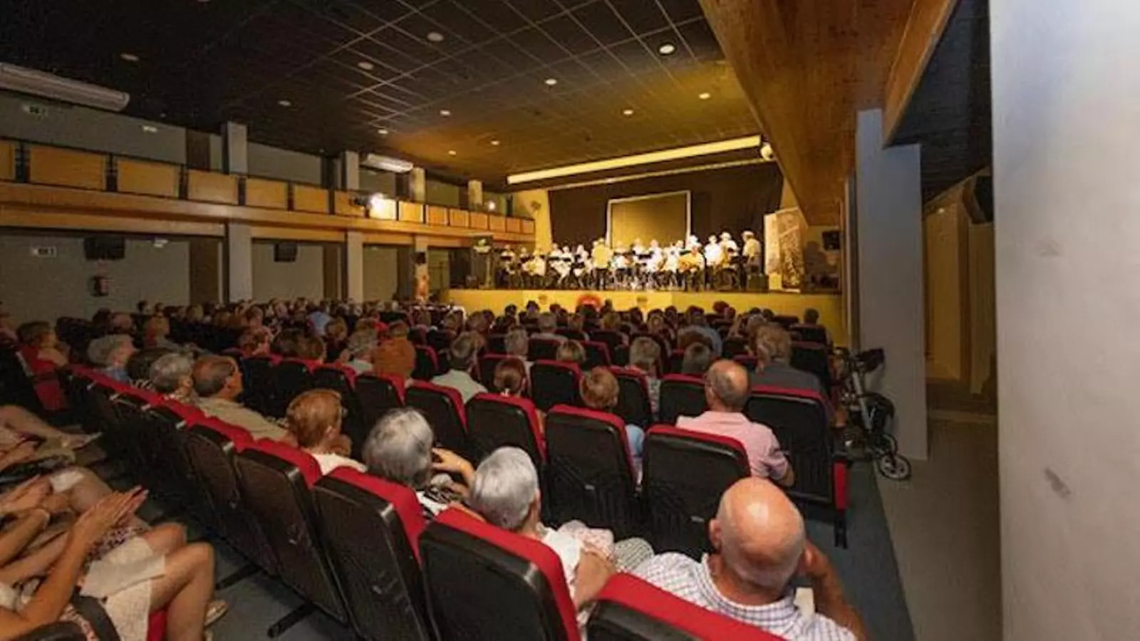 Teatro Cine Regio- Vera (25-06.2025)